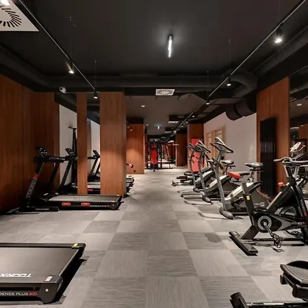 Romantic With Bathtub By Downtown Lejlighed