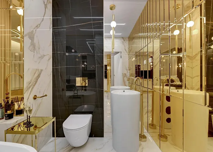 Romantic With Bathtub By Downtown Апартаменты Гданьск